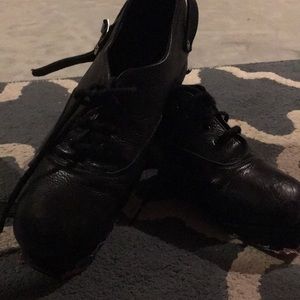 Women’s Irish Hard Shoes